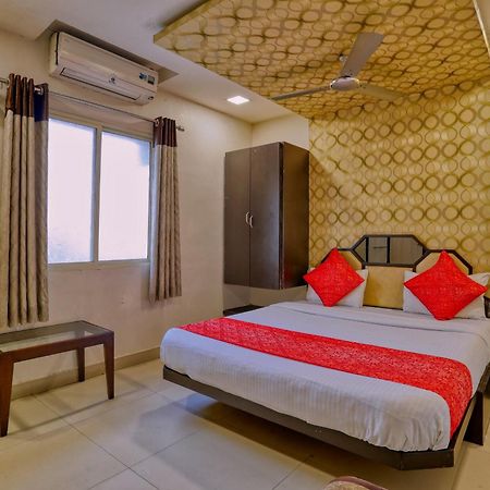 Hotel Galaxy Indore Exterior foto